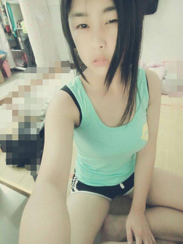 他跟女朋友是闺蜜,跟他做,会不会跟女朋友做一样的