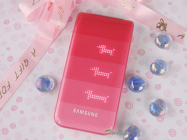 还有,为什么有些手机的字母是标"anycall"有些是标"s∧msung"呢?