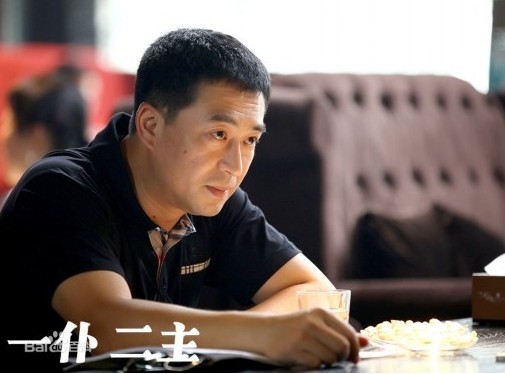一仆二主张嘉译黑色短袖哪能买到?
