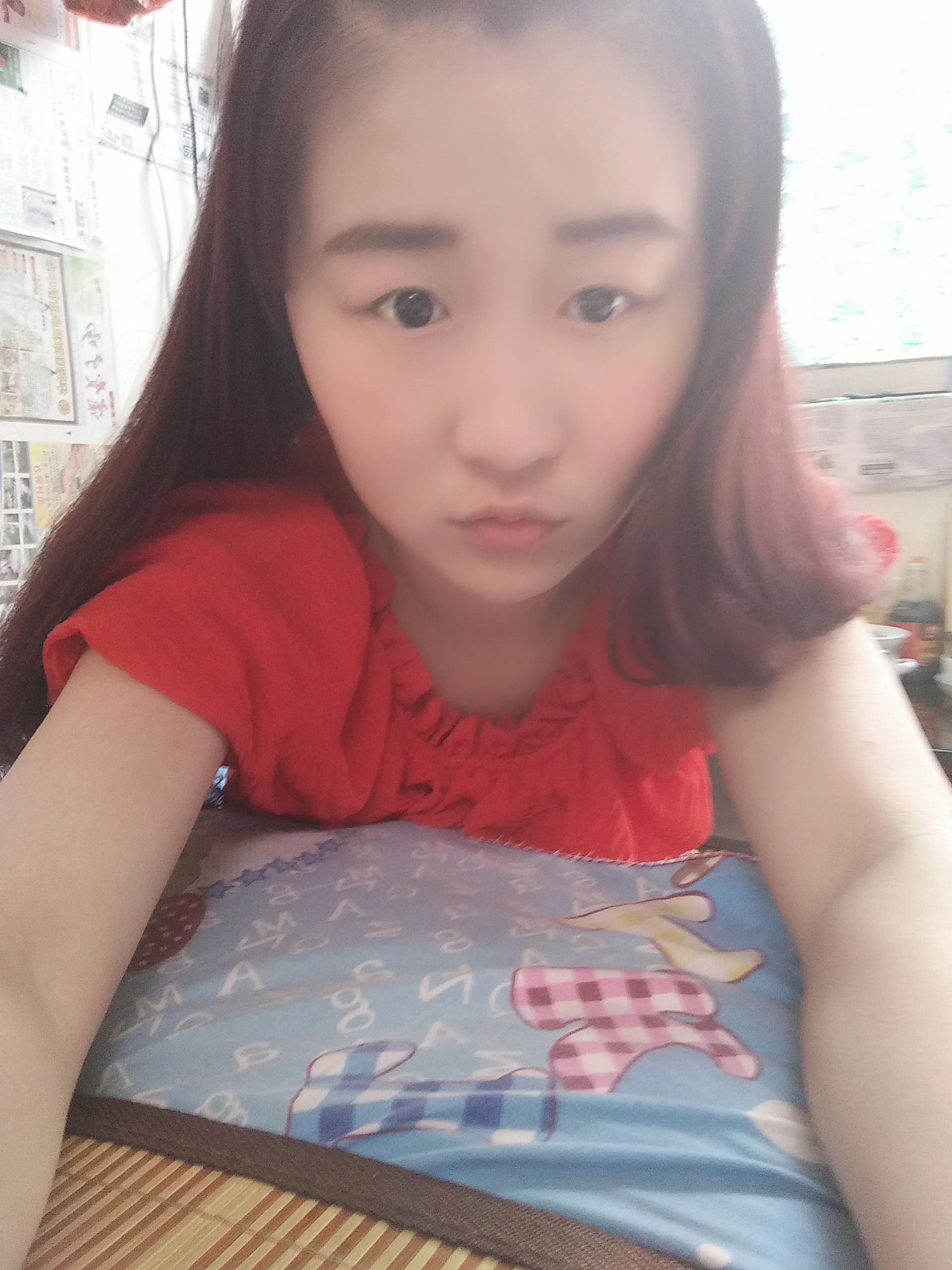 眉毛适合画颜色?我多点是头发带点紫,颜色红点.很适合啊!肤色红色黑纠结什么男生的头发图片