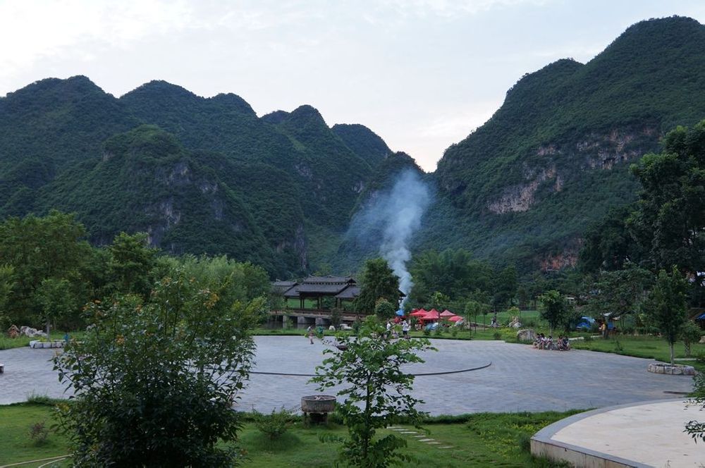 世界很大,愿您遇見更美好的風景 致所有百度旅游的用戶們: 感謝大家長久以來的支持,很遺憾的通知您,由于業務調整,百度旅游將在2019年6月30日全面停止服務,即日起,請不要再嘗試上傳各種內容,以防造成無法挽回的數據丟失。 停運具體事項安排如下: 百度旅游將在2019年6月30日全面停止服務,屆時除了此公告頁以外,您將無法訪問其他頁面,也將無法使用其他任何功能。 即日起至2019年12月31日期間,您可點擊下方授權按鈕,申請導出您的游記及畫冊數據,此數據將于24小時內遷移至PC版百度網盤-更多-文章目錄下,