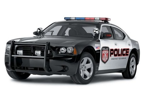 不是锋哲 是2006款道奇战马警车