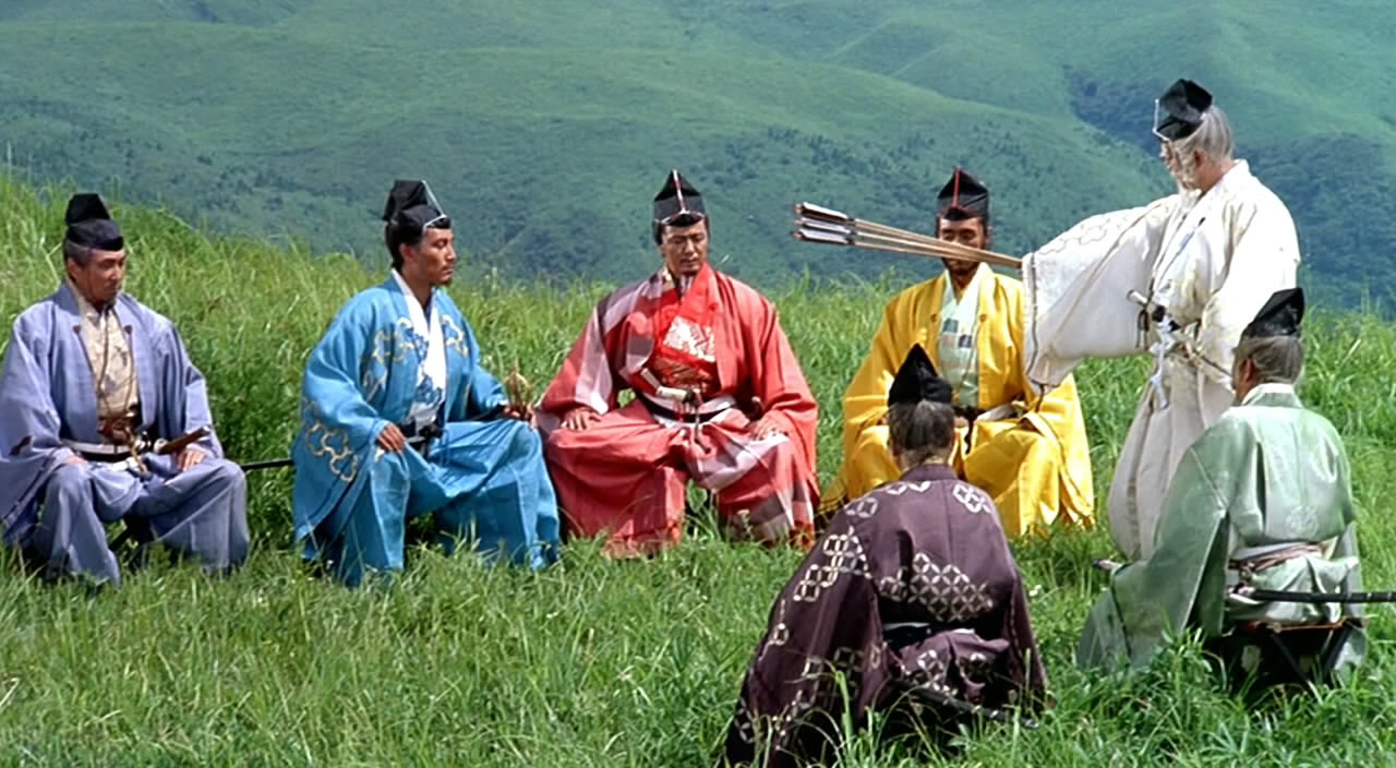 服装和设计也是亮点的一大电影,长镜头的运用,精心摄影的构图让整部鸭王电影mp4图片
