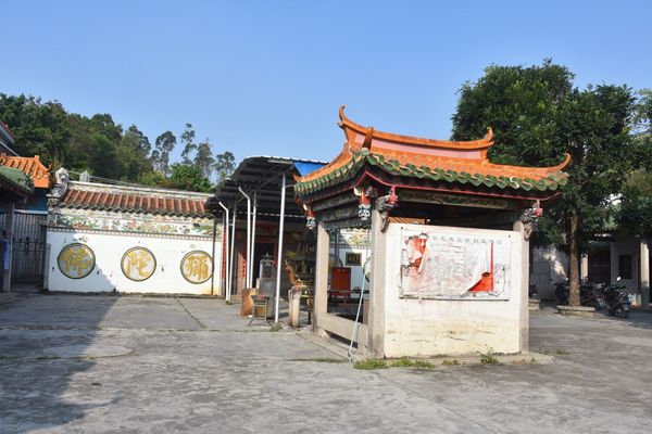 建筑v广告寺600_400广告小黑板银行设计图图片