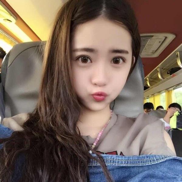 谁知道这个妹子在哪个平台,叫什么名字?