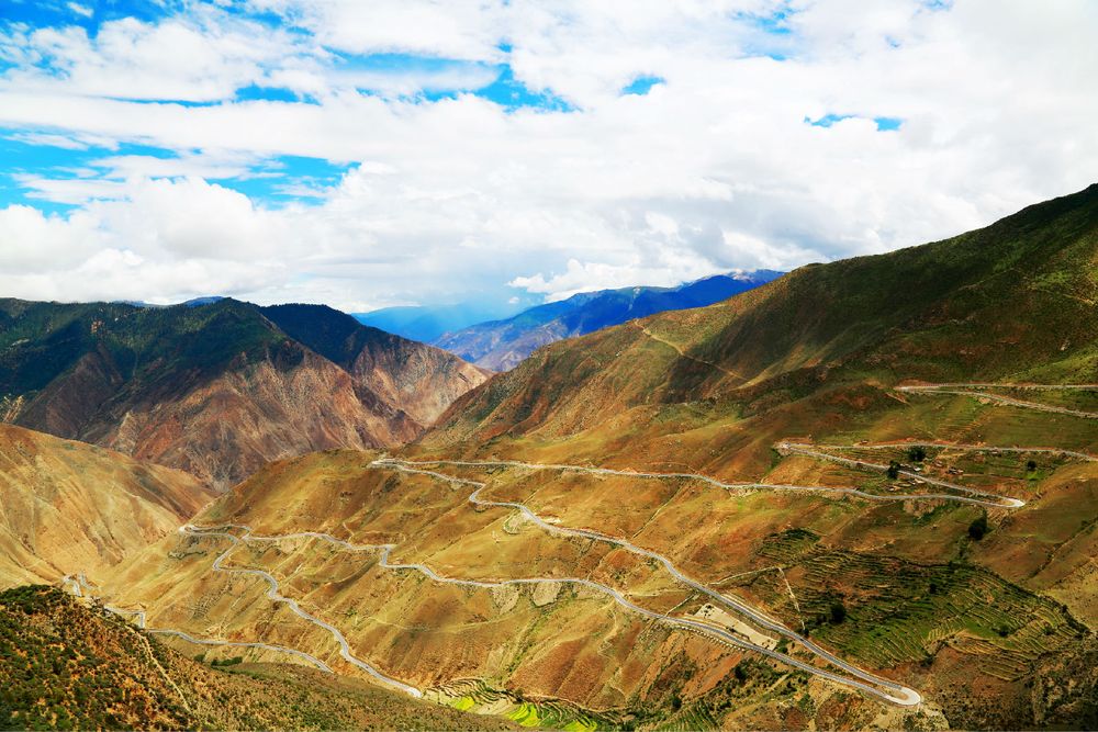 世界很大,愿您遇见更美好的风景 致所有百度旅游的用户们: 感谢大家长久以来的支持,很遗憾的通知您,由于业务调整,百度旅游将在2019年6月30日全面停止服务,即日起,请不要再尝试上传各种内容,以防造成无法挽回的数据丢失。 停运具体事项安排如下: 百度旅游将在2019年6月30日全面停止服务,届时除了此公告页以外,您将无法访问其他页面,也将无法使用其他任何功能。 即日起至2019年12月31日期间,您可点击下方授权按钮,申请导出您的游记及画册数据,此数据将于24小时内迁移至PC版百度网盘-更多-文章目录下,