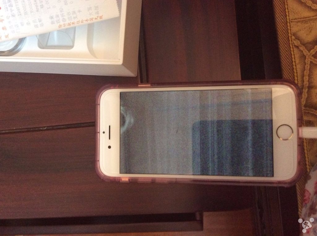 iphone6S灰屏无限无限,插手表小米重启重启。电脑上电怎么与手机连接就是吗图片