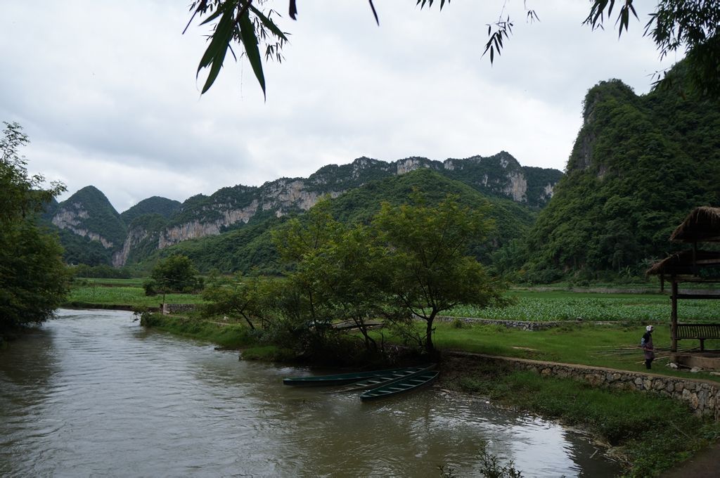 世界很大,愿您遇見更美好的風景 致所有百度旅游的用戶們: 感謝大家長久以來的支持,很遺憾的通知您,由于業務調整,百度旅游將在2019年6月30日全面停止服務,即日起,請不要再嘗試上傳各種內容,以防造成無法挽回的數據丟失。 停運具體事項安排如下: 百度旅游將在2019年6月30日全面停止服務,屆時除了此公告頁以外,您將無法訪問其他頁面,也將無法使用其他任何功能。 即日起至2019年12月31日期間,您可點擊下方授權按鈕,申請導出您的游記及畫冊數據,此數據將于24小時內遷移至PC版百度網盤-更多-文章目錄下,