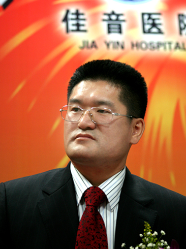 黄卫东的个人简历
