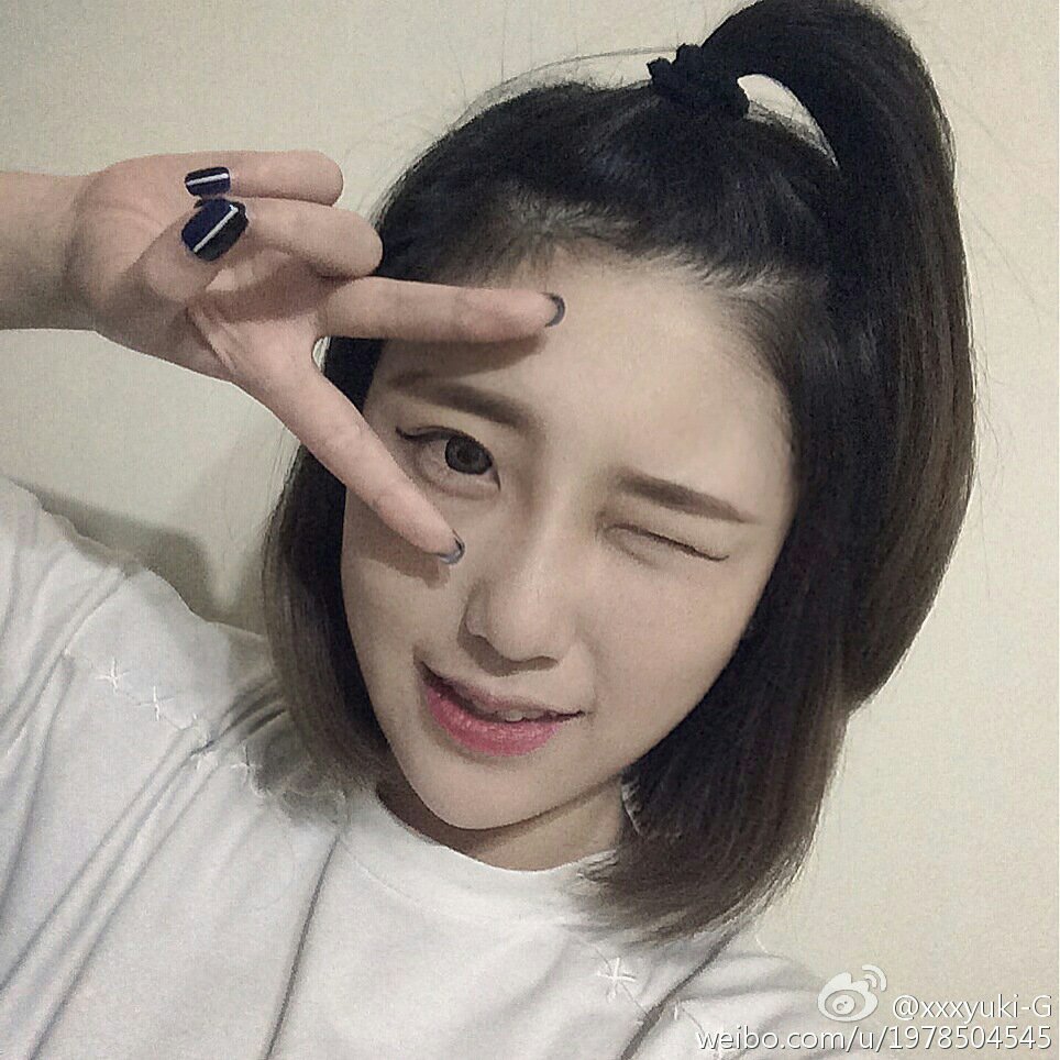 这个网红叫什么名字?