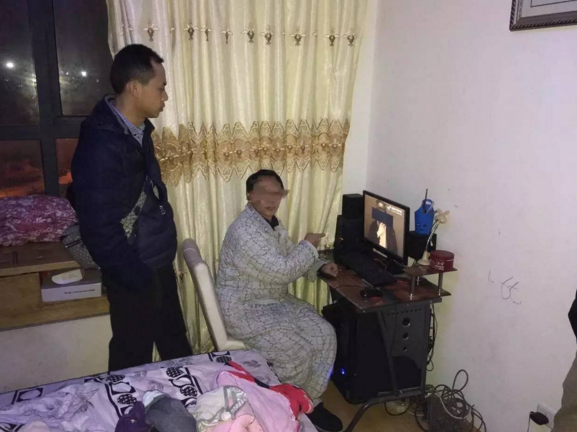 老干妈遭知道是回事?_百度泄密用榨汁机榨胡萝卜汁图片