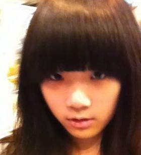 求15张初中女生(要很靓的那一种)同一个人的自拍 ...