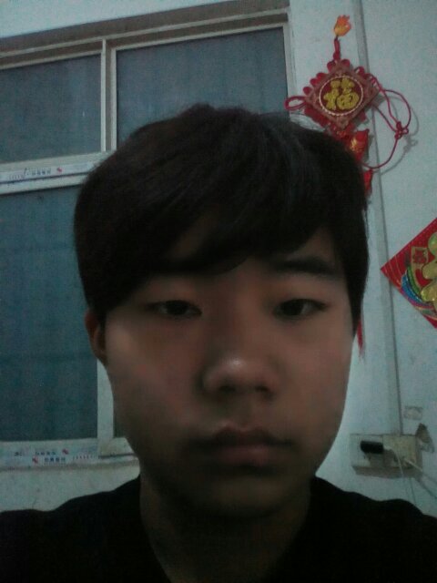 今天跟自己最好的朋友谈心,我说我想读表演当明星,他直接说我的长相不可能成明星,我说如果我瘦下来会不