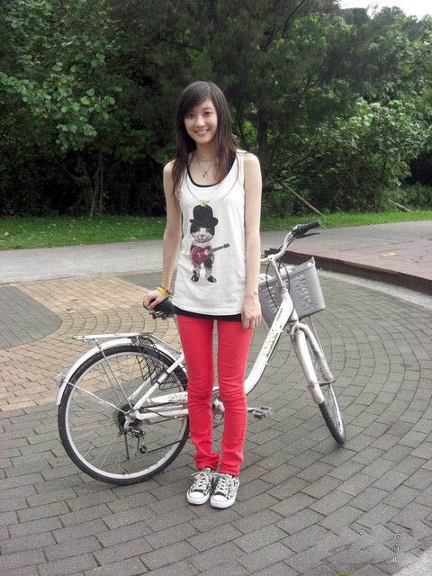 周五发福利,美女林逸欣